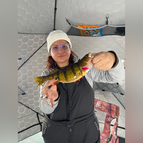 Meet your Posher 🅼🅾︎🅽🅸 😘 - Picture 11 of 16